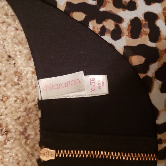 Leopard Print and Black Lace Romper - Picture 5 of 6